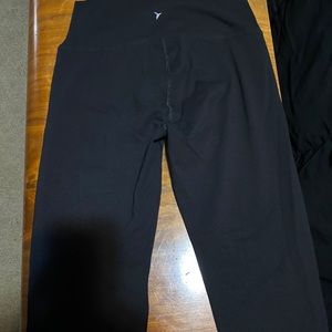 Old navy active ware capris